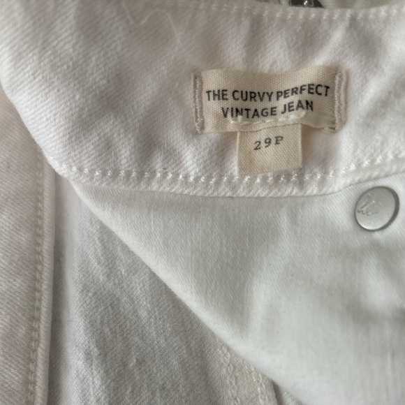 MADEWELL jeans, size 29P, Curvy Perfect Vintage Jean, white. Cotton denim - Picture 4 of 6